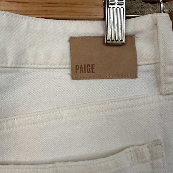 PAIGE Cindy Jean - Picture 4 of 6